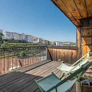 https://guestready-zaza-guesthouse-room-6.hotelscoimbra.com